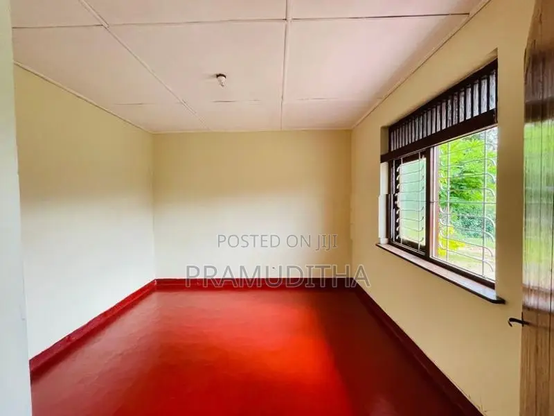 House For Sale In Peradeniya