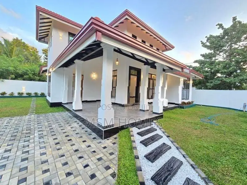 Negombo Brand New House For Sale in kandawala