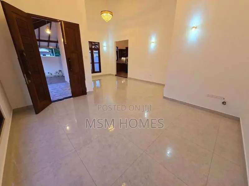 This Brand New House For Sale @ Negombo