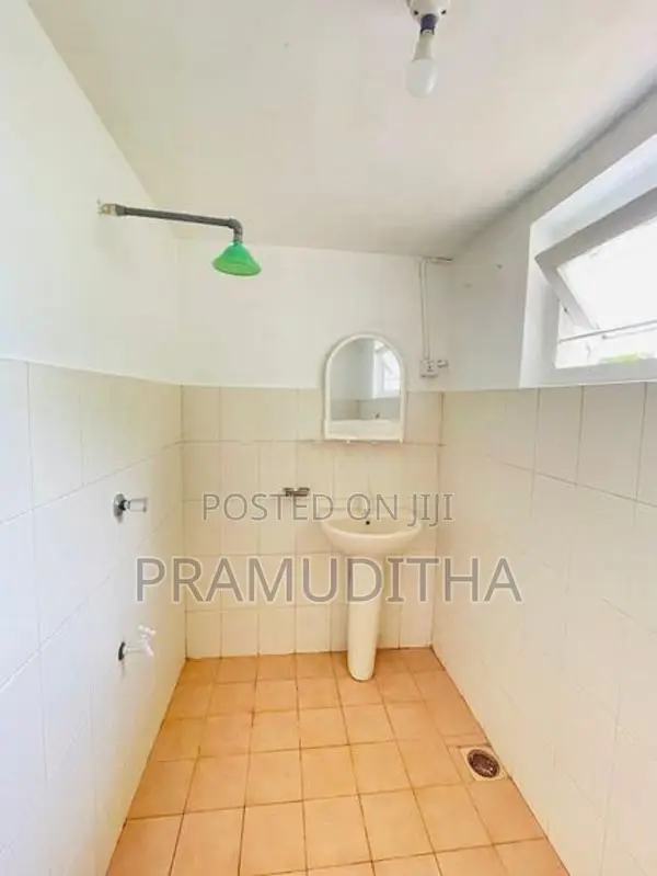 House For Sale In Peradeniya