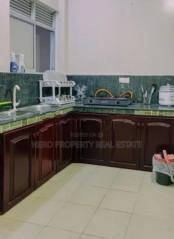 HCR063 - Fully Furnished Luxury House for Rent in Kalubowila