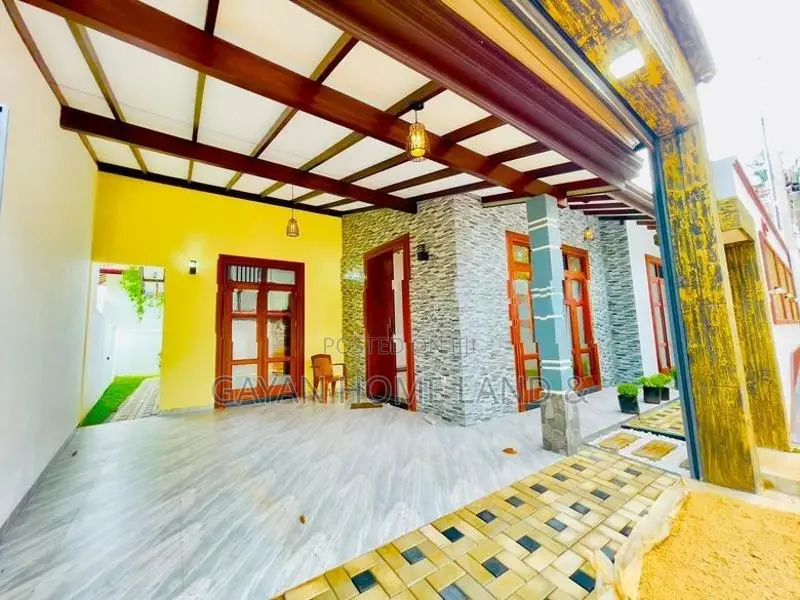 Piliyandala Brand New Single Storey Quality House For Sale
