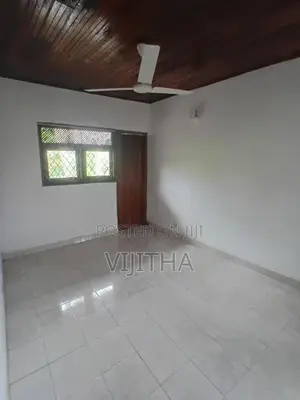 Up Stair Unit for Rent Kotte