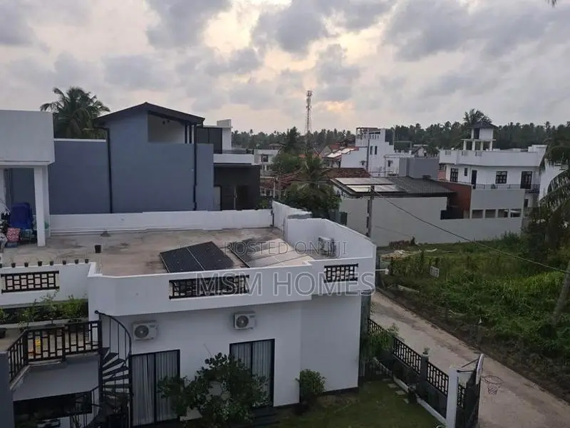 Brand New Luxury Modern House For Sale in Negombo