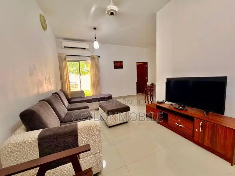 FULLY FURNISHED 3BR APARTMENT FOR RENT IN ARIYANA RESORT ATHURUGIRIYA