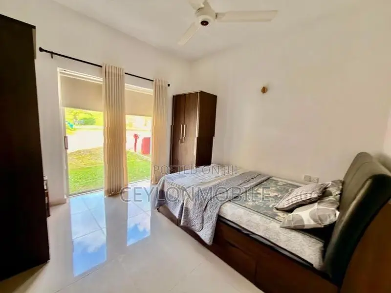 FULLY FURNISHED 3BR APARTMENT FOR RENT IN ARIYANA RESORT ATHURUGIRIYA