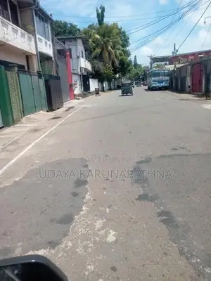 Land FOUR SALE KOLONNAWA