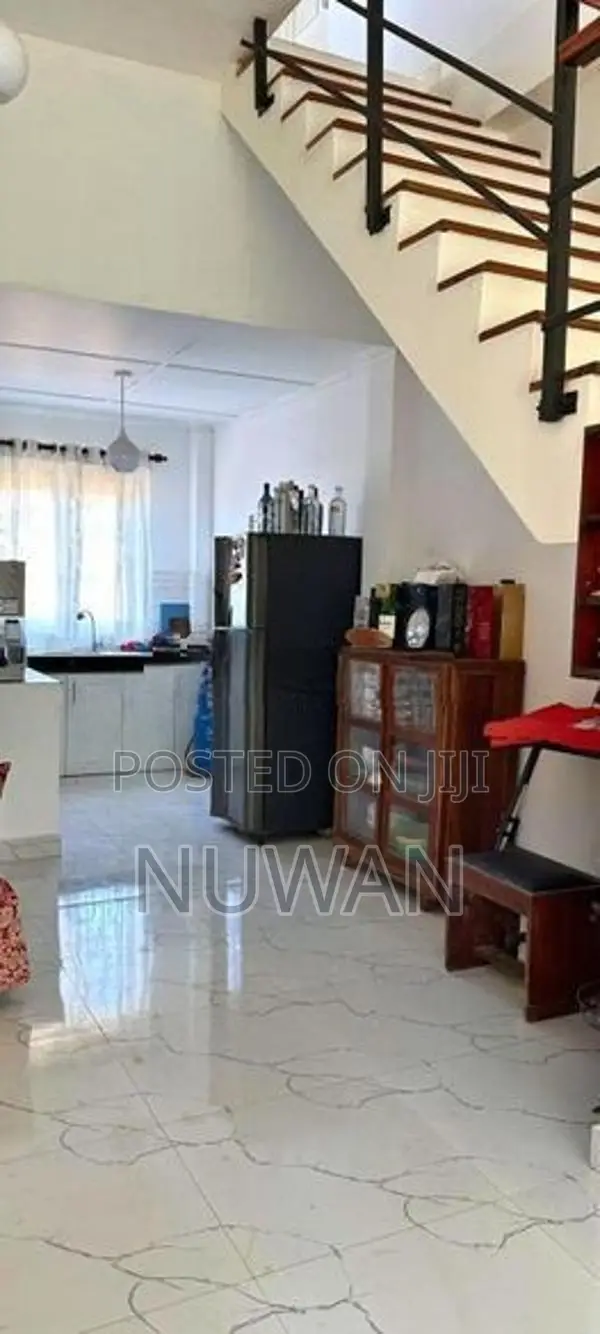 ( MAS8026) 2 STORIED FULLY FURNISHED House for Sale in Nuwara Eliya