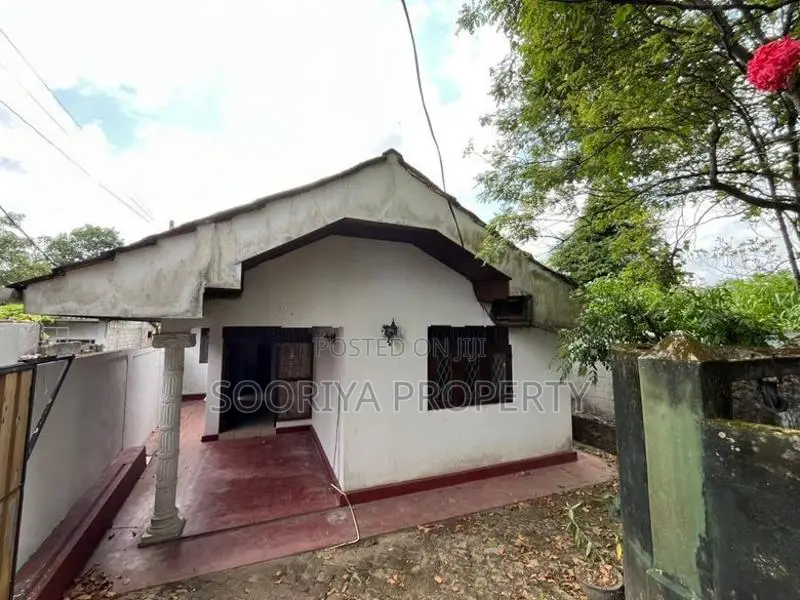 BORALASGAMUWA 11.7 PERCHES LAND FOR SALE