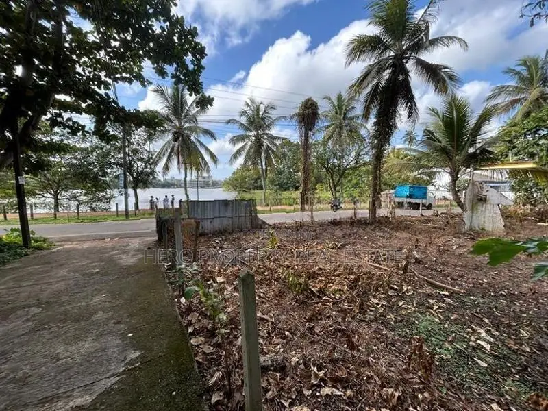 Valuable 17.5 Perches Land for Sale in Kesbawa