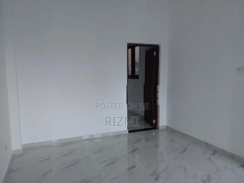 brand new first floor 3BR modern house for rent in dehiwala waidya roa