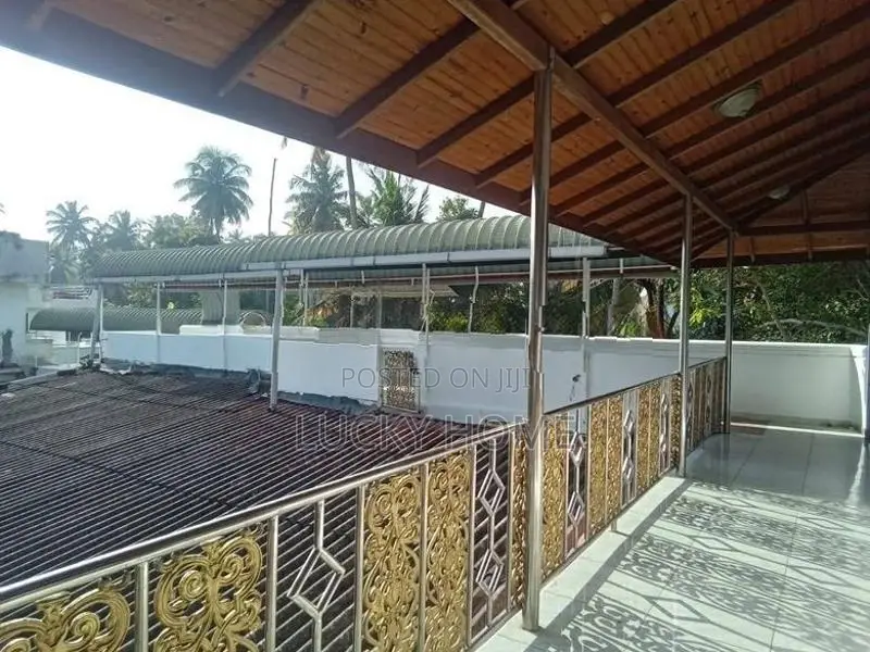 Commercial or Residencial House Rent Kandana Town