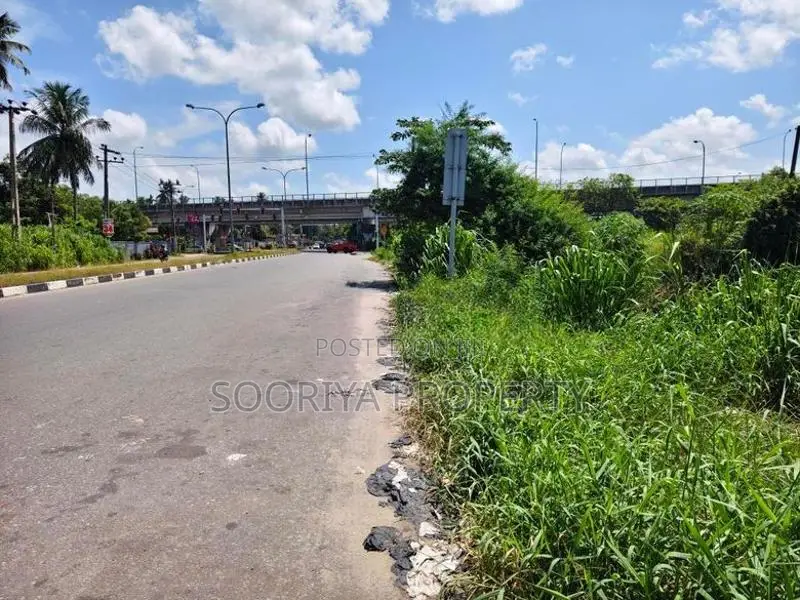 COMMERCIAL LAND FOR SALE IN BIYAGAMA