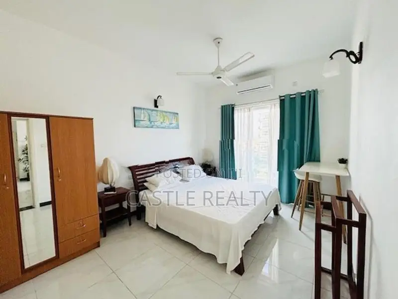 Furnished apartment for sale in Mount Lavinia