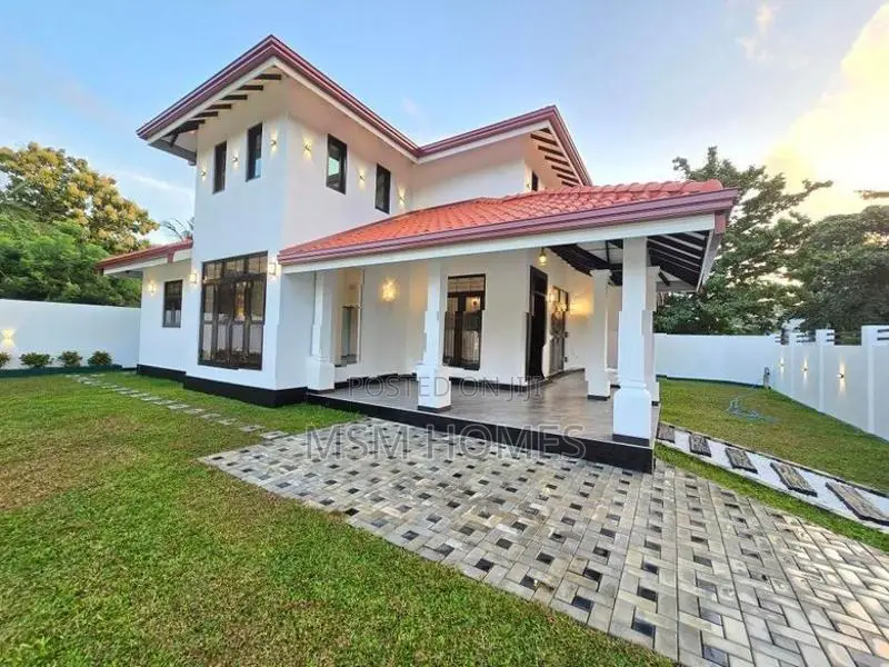 Good Quality Brand New House For Sale in Negombo