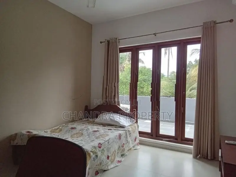 Kandana Newly Built Luxury Upstairs House for Immediate Sale