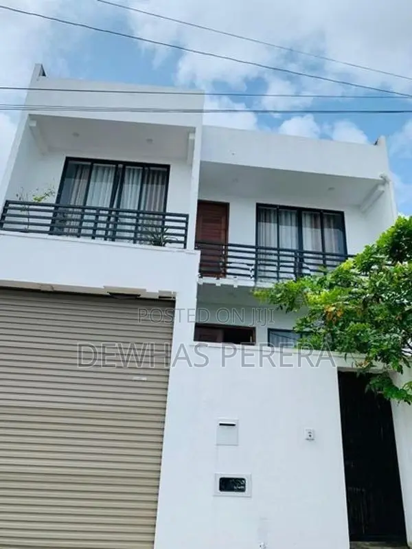 super luxury brand new house kiribathgoda citys