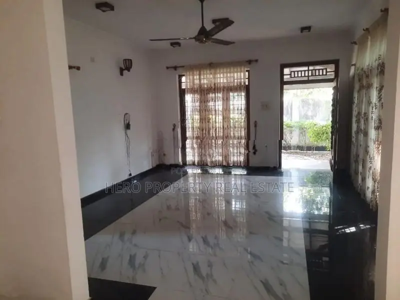 Modern House for Rent in Seeduwa
