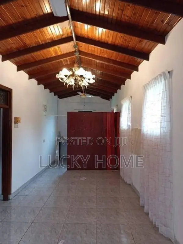 Commercial or Residencial House Rent Kandana Town