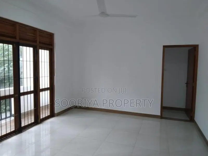 ARCHITECTURAL DESIGNED BRAND NEW LUXURY HOUSE FOR SALE IN PILIYANDALA 
