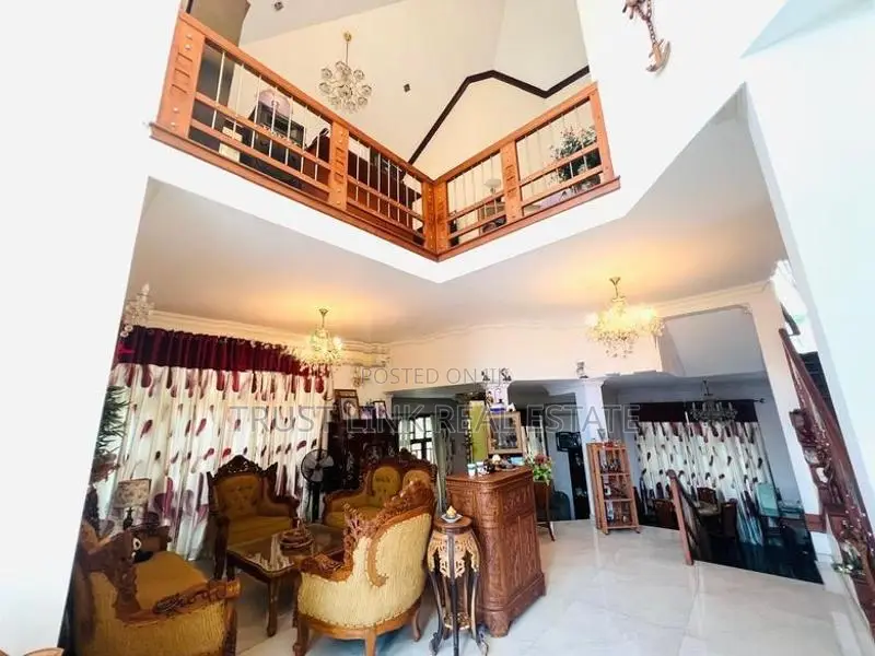 Luxury House for Sale in Kandana