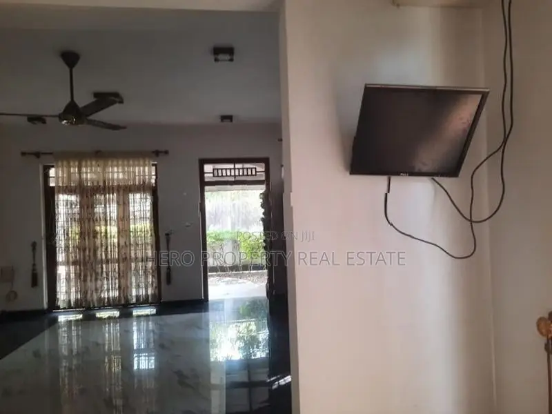 Modern House for Rent in Seeduwa