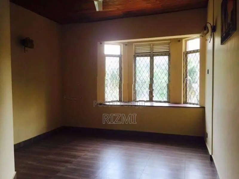 3BR 2 storey individual house for rent in nugegoda udahamulla