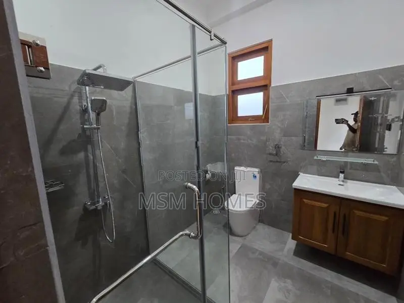 Clear Deed with Brand New Box Modern House For Sale in Negombo