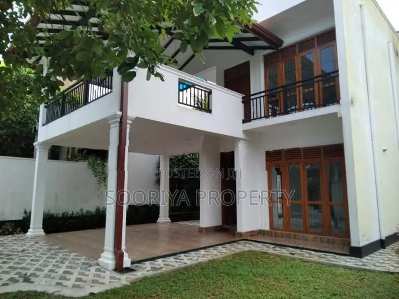 ARCHITECTURAL DESIGNED BRAND NEW LUXURY HOUSE FOR SALE IN PILIYANDALA 