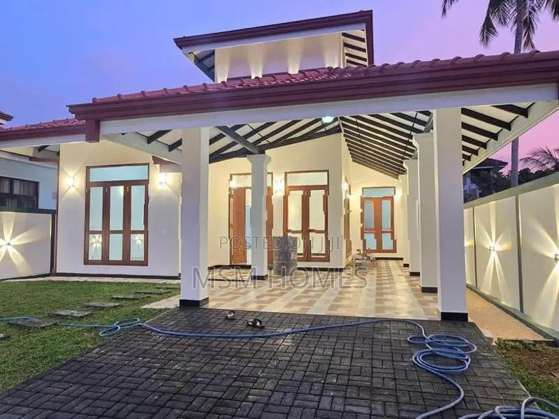 Residence Area Brand New House For Sale in Negombo