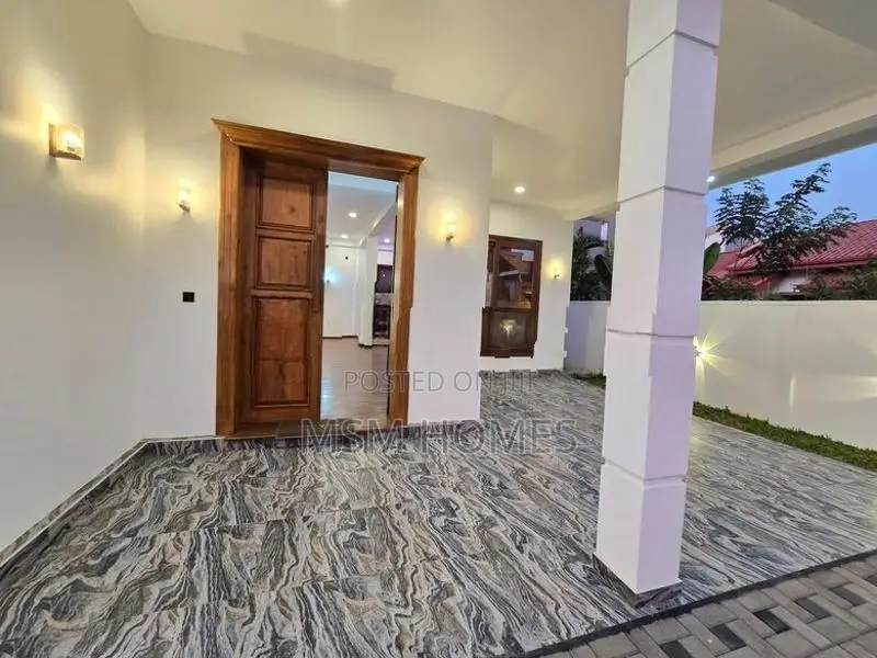 This Brand New 2 Story House For Sale @ Negombo