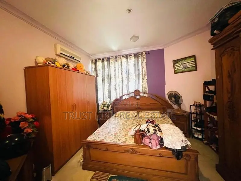 Luxury House for Sale in Kandana