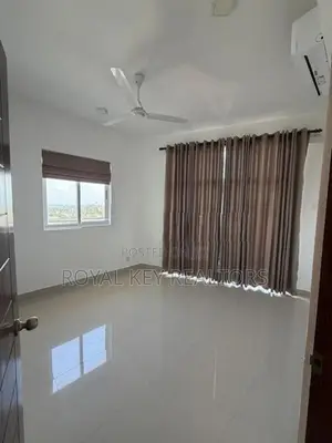 🏢 Barrington Tower - 03 Bedroom Unfurnished Apartment for Sale