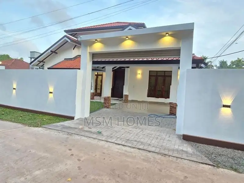Sitting, Dining, Living Area With Brand New House For Sale @ Negombo