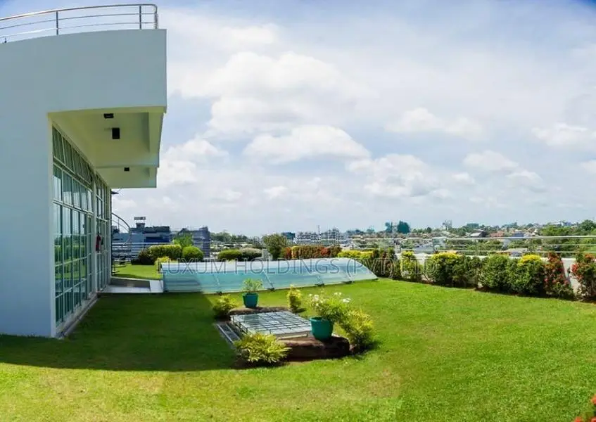 Penthouse For Rent In Edmonton Residencies Colombo 06 [ 1305C ]
