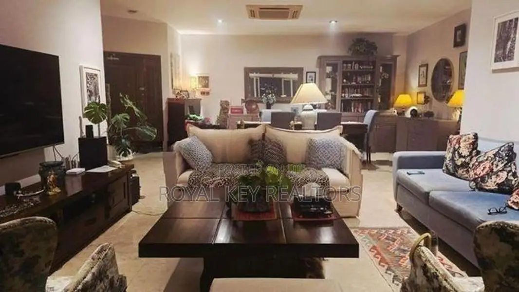 🏢 Iceland Residencies - 03 Bedroom Furnished Apartment for Sale