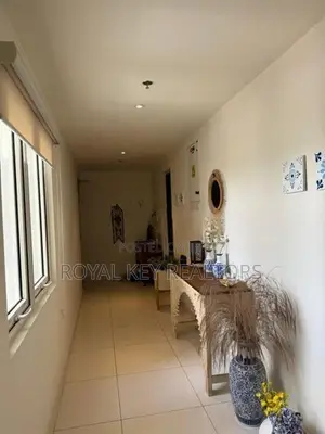 🏢 Capital Trust – 03 Bedroom Furnished Apartment for Sale