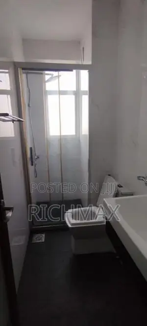 Apartment for sale in Mount Lavinia