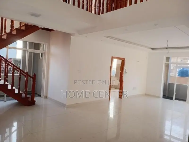 Duplex Apartment For Sale In Bambalapity
