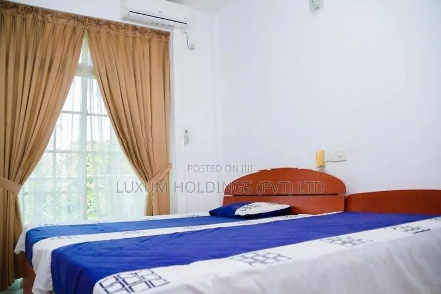 Penthouse For Rent In Edmonton Residencies Colombo 06 [ 1305C ]