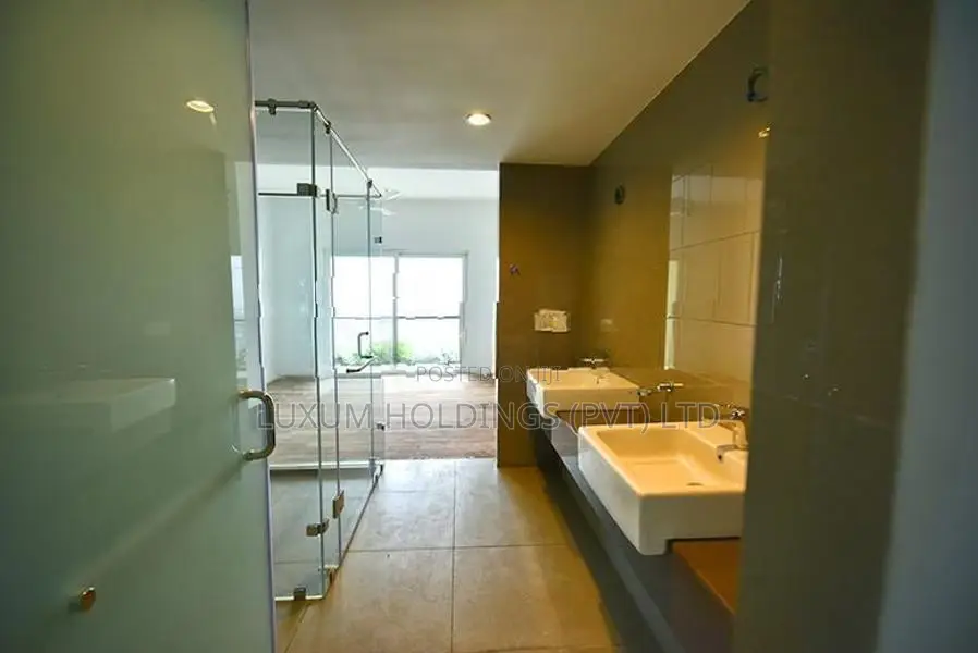 Luxury Apartment For Rent in Clearpoint Residencies Rajagiriya [ 2195C