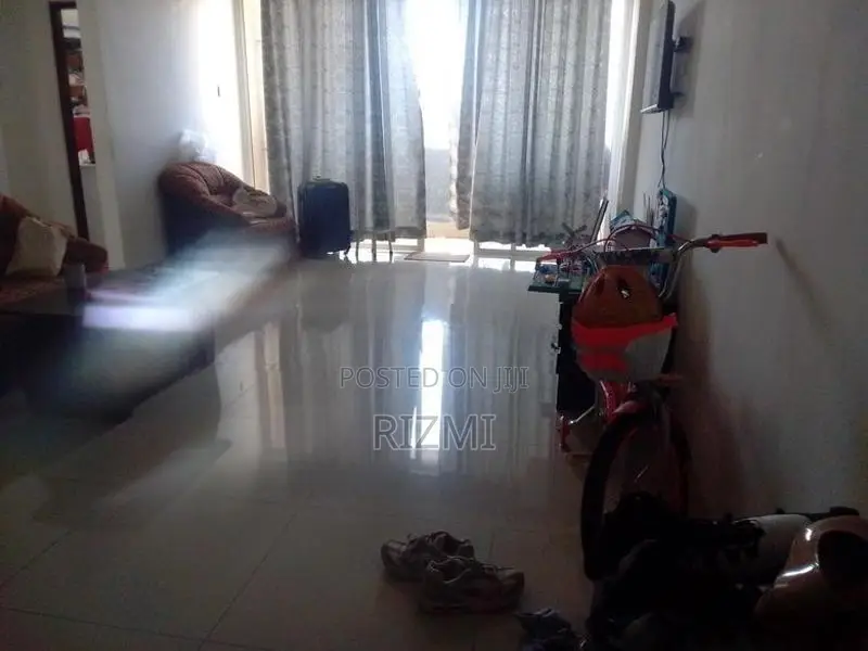 3BR 1400sq luxury apartment rent in dehiwala kawdana