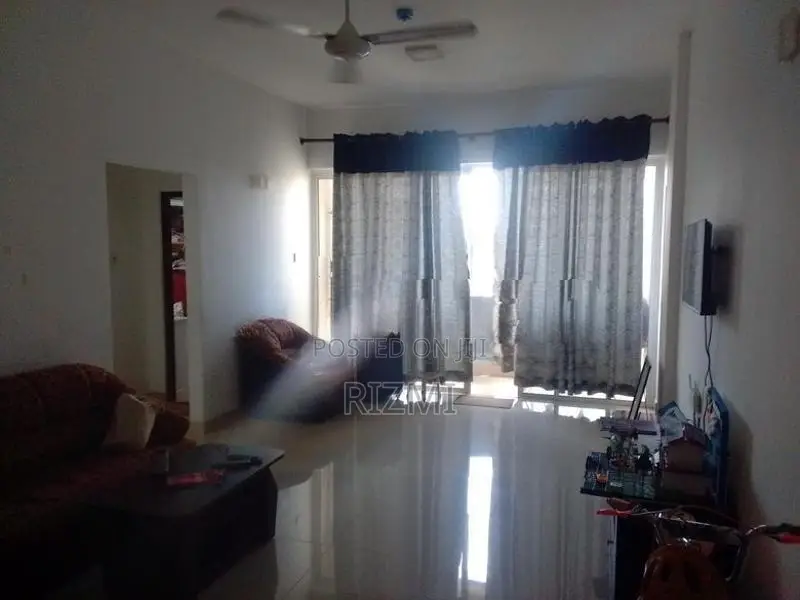 3BR 1400sq luxury apartment rent in dehiwala kawdana