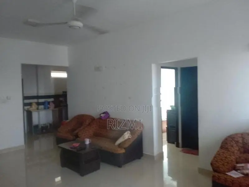 3BR 1400sq luxury apartment rent in dehiwala kawdana