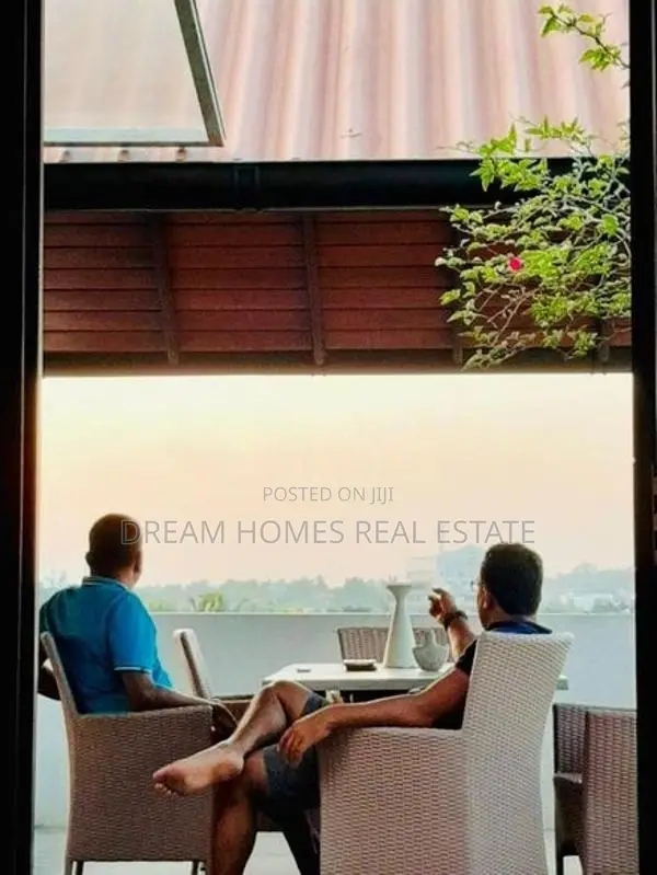 Architectural Designed Luxury 3-Story House for Sale – Battaramulla