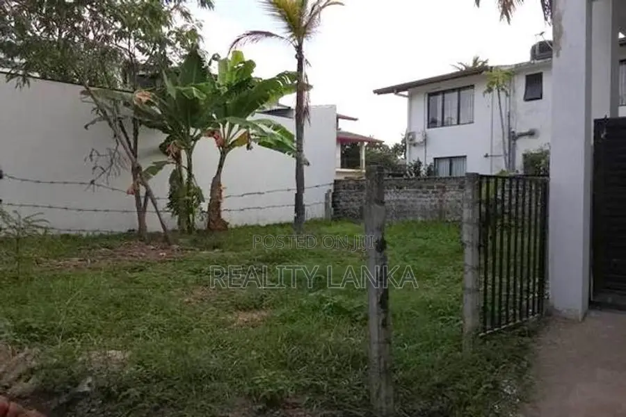 Land for sale (3993) Moratuwa