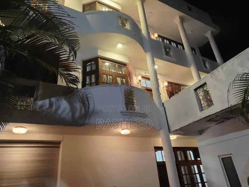 3story Furnished luxury house for rent in Kalubowila