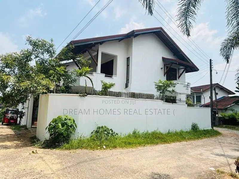 Spacious Family Home for Sale in Pitipana North, Homagama