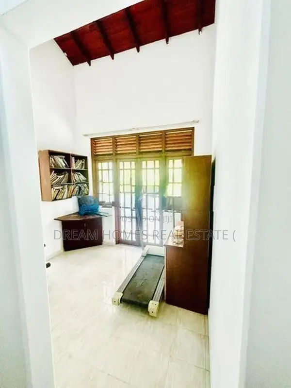 Spacious Family Home for Sale in Pitipana North, Homagama