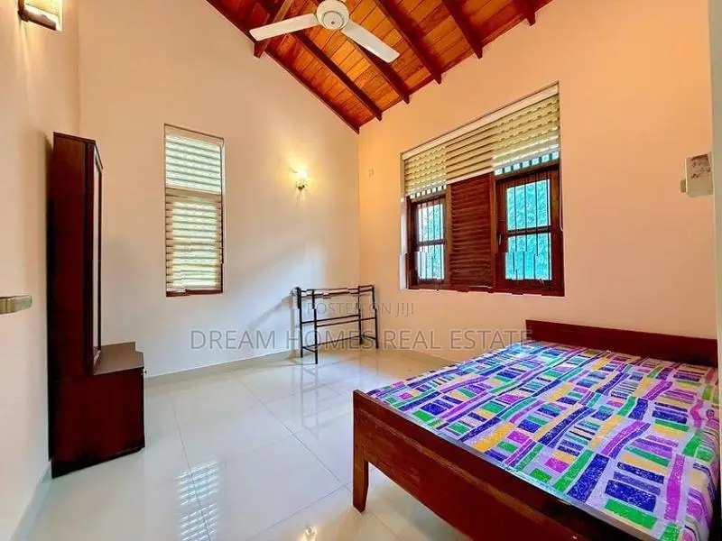 Premium 3-Storey Luxury Residence for Sale in Kotte – Baddagana